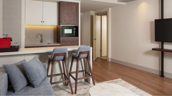 Delta Hotels By Marriott Istanbul West Ruang foto